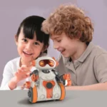 Robotul Mio 2.0 Clementoni, detaliu al robotului