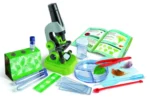 Microscop educativ Clementoni pentru copii de la 7 ani