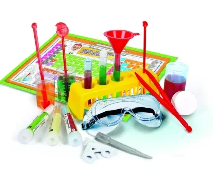 Set de experimente chimie Clementoni Mega Lab pentru copii de 7+ ani