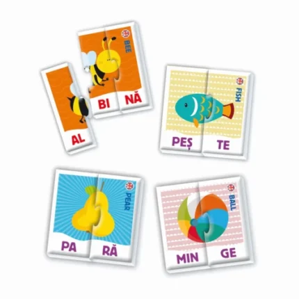 Piese de puzzle din jocul Agerino Silabele așezate pe masă